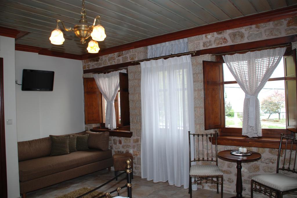 Siarava Hotel Ioannina Room photo